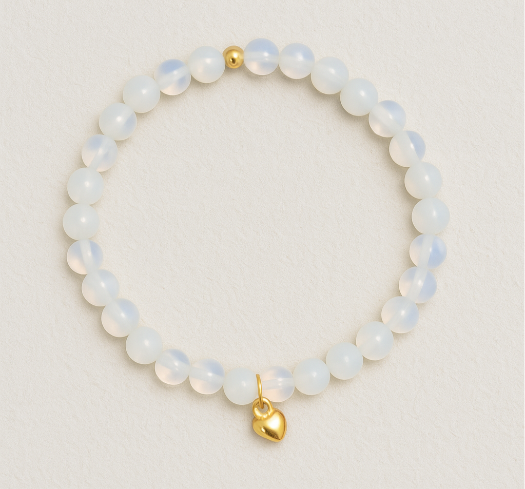 Mondstein Armband mit Herzanhänger - Für Intuition und innere Balance 6mm