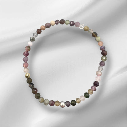 buntes handgefertigtes Turmalin Armband mit facettierten Edelsteinperlen für Freude, Liebe und Schutz
